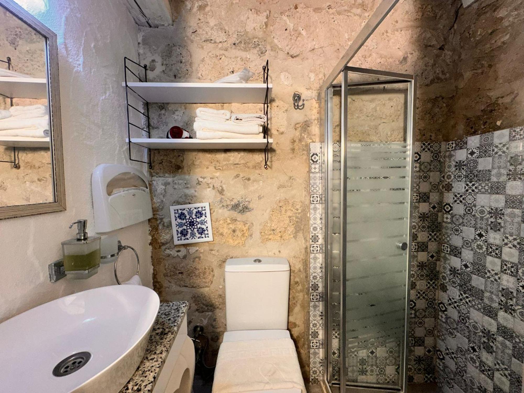 Koesem Konukevi Alacatı Bagian luar foto