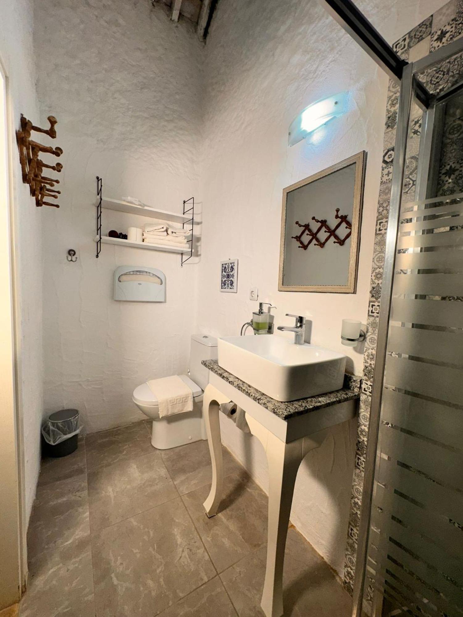 Koesem Konukevi Alacatı Bagian luar foto