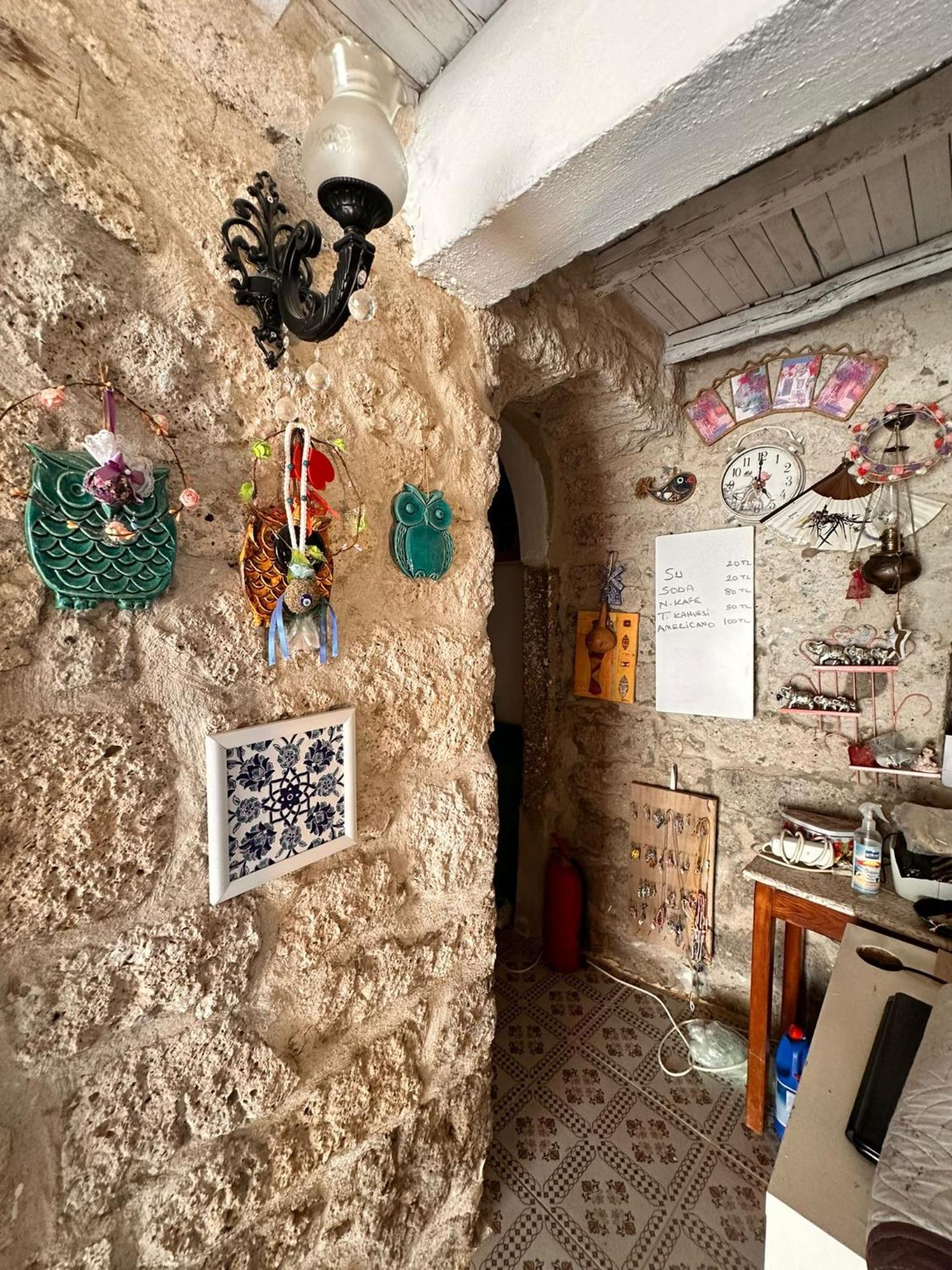 Koesem Konukevi Alacatı Bagian luar foto