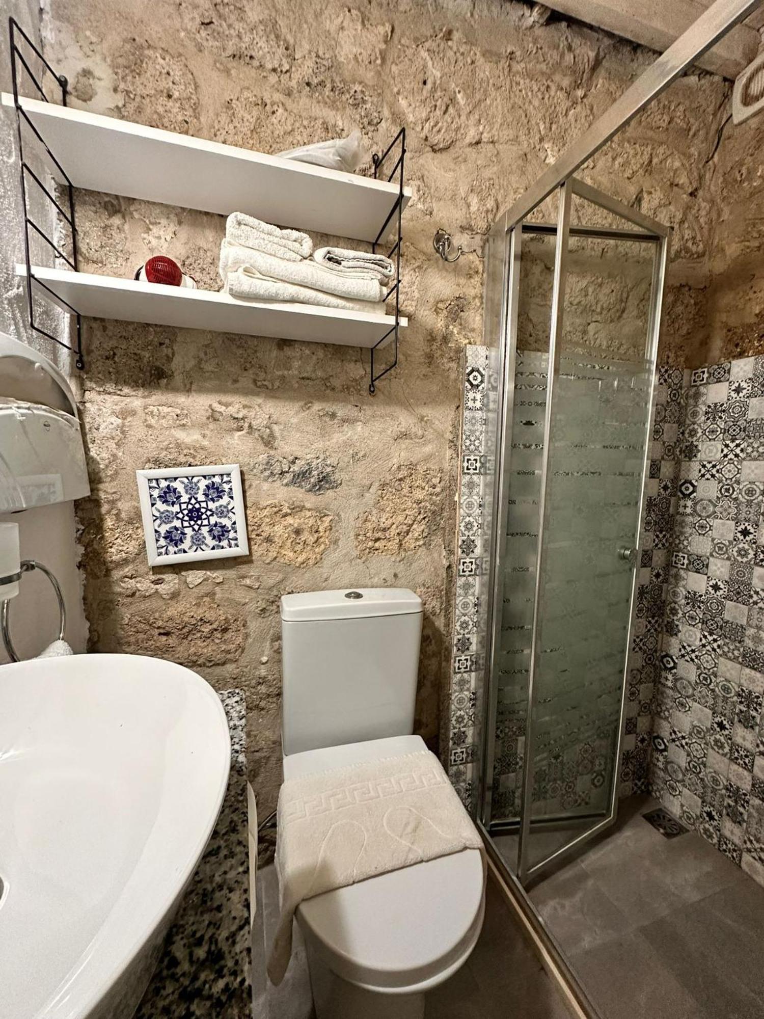Koesem Konukevi Alacatı Bagian luar foto